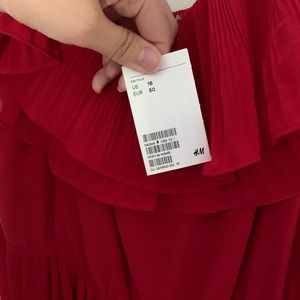 H&M Dresses - H&M Red Pleated Off the Shoulder Dress NWT H&M Dresses - H&M Red Pleated Off the Shoulder Dress NWT